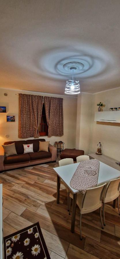 Appartement La Casa Di Lucia à Cava deʼ Tirreni Extérieur photo